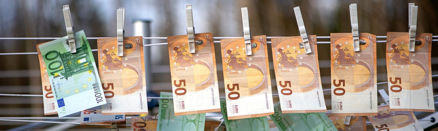 Geldwaesche_bekaempfen_mit_KI_Header